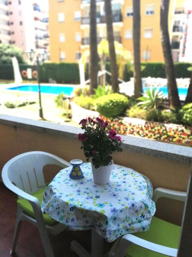 Fuengirola Apartamento Vacacional Mediterraneo Real Exterior foto
