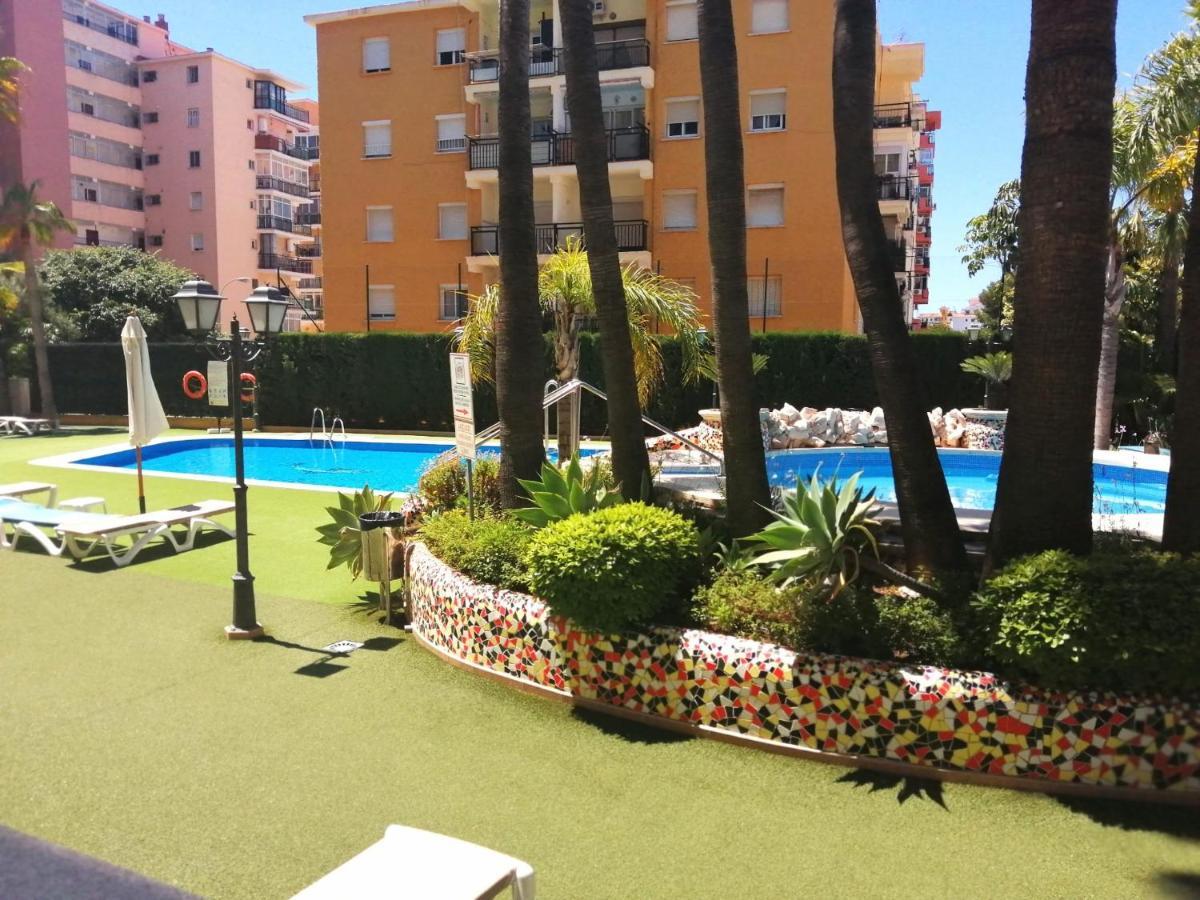Fuengirola Apartamento Vacacional Mediterraneo Real Exterior foto